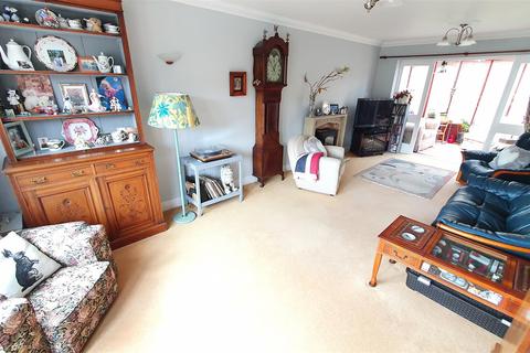 4 bedroom detached house for sale - Shadwell Grove, Radcliffe-On-Trent