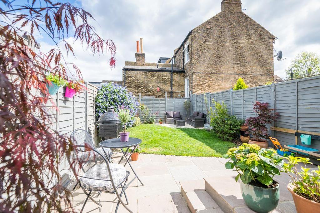 Howbury Road-6.jpg