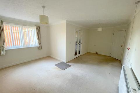 2 bedroom retirement property for sale - Maxime Court, Sketty, Swansea