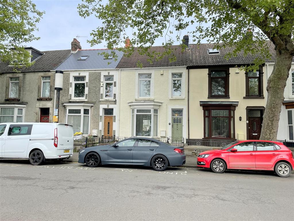 St. Helens Crescent, Swansea 3 bed terraced house £240,000