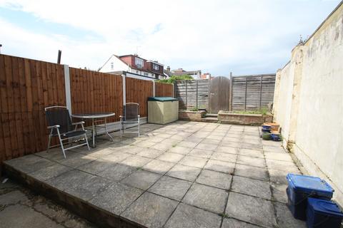 1 bedroom flat to rent - Glendale Gardens, Leigh-On-Sea
