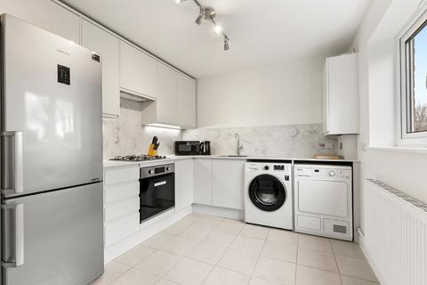 1 bedroom flat to rent, Gallagher Court, 49 Winders Road, London