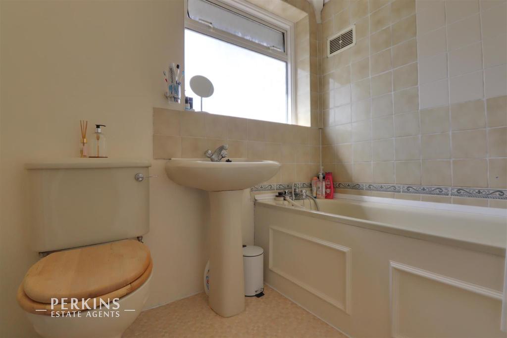 BAth.jpg