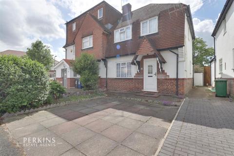 63 Bennetts Avenue, Greenford, UB6 8AZ