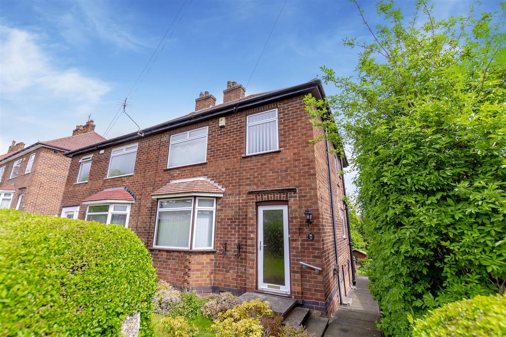 Portland Road, Carlton, Nottingham 3 bed semidetached house £190,000