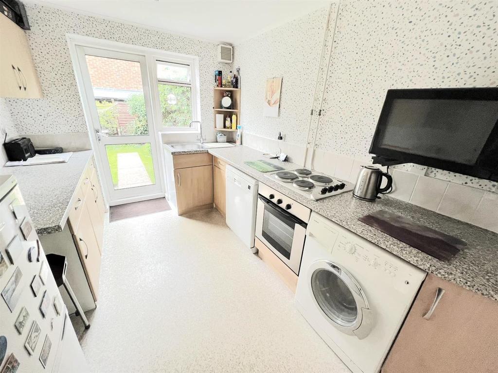 The Keep, Portchester 3 bed detached house £350,000
