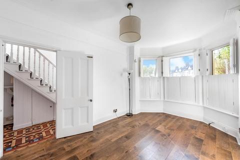 4 bedroom end of terrace house to rent, Lancaster Road, Dollis Hill NW10