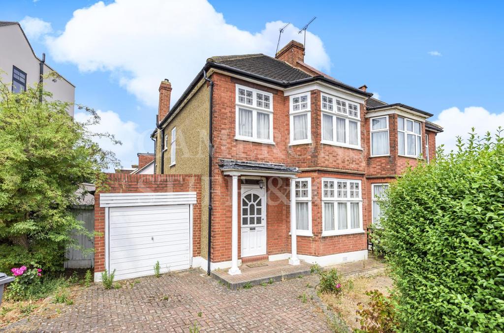 Hardinge Road, London, NW10 3 bed semidetached house £1,599,950