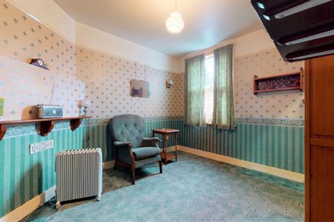 46 Aschurch Road, Croydon, CR0 6JS