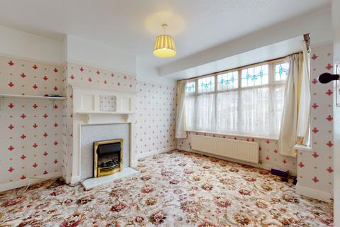 112 Gorseway, Romford, RM7 0RX