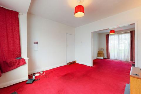 128 Gorseway, Romford, RM7 0SH