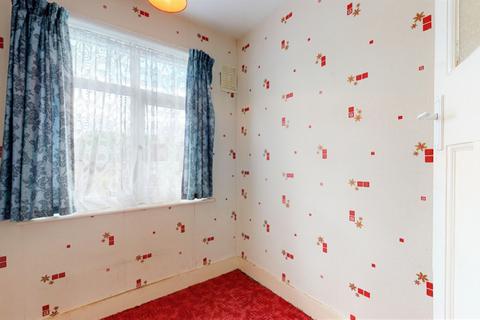 128 Gorseway, Romford, RM7 0SH
