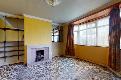 1 Clovelly Avenue, Ickenham, Uxbridge, UB10 8PR
