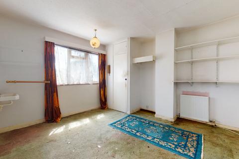 1 Clovelly Avenue, Ickenham, Uxbridge, UB10 8PR