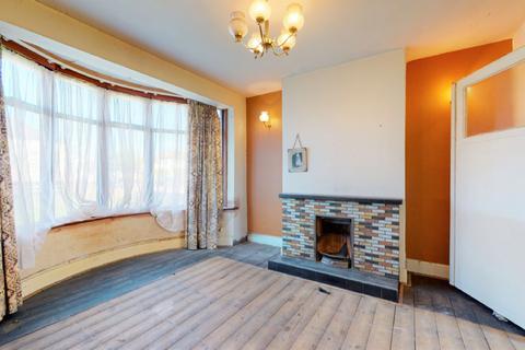 191 Abbs Cross Lane, Hornchurch, RM12 4YQ