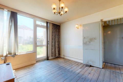 191 Abbs Cross Lane, Hornchurch, RM12 4YQ