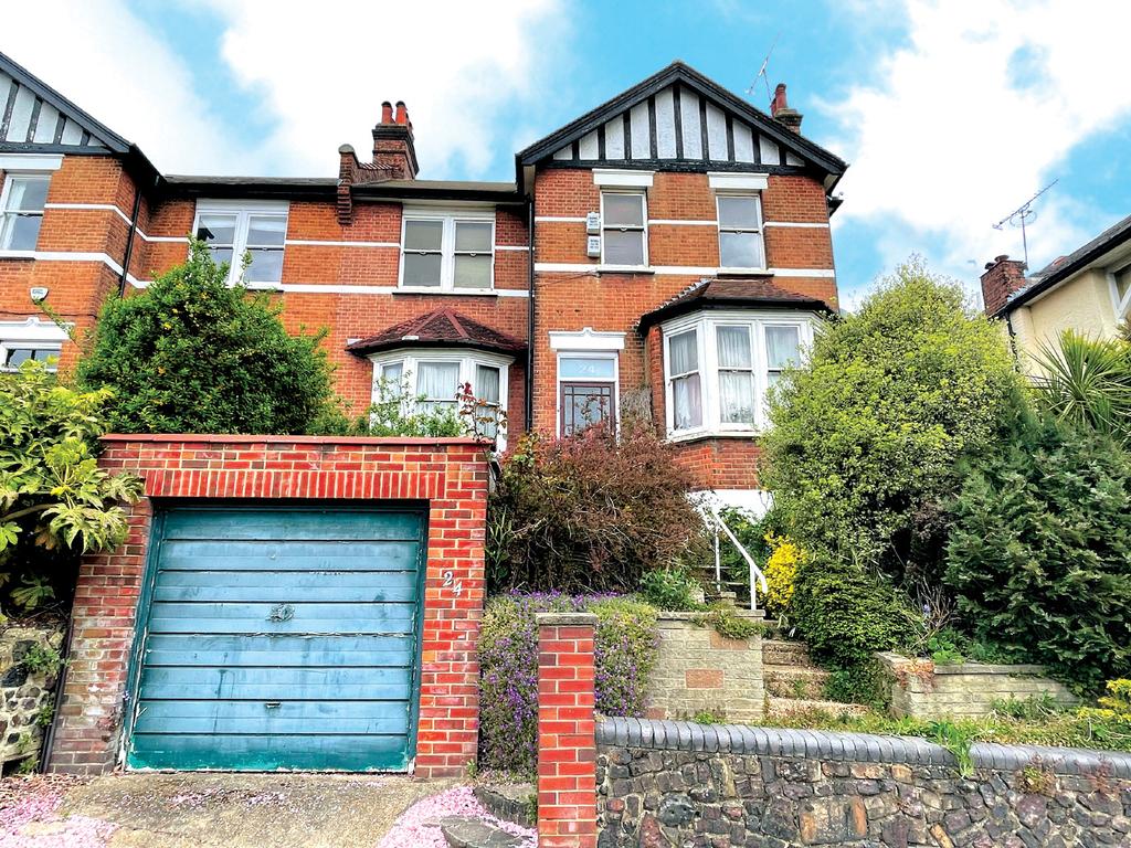 24 Cranley Gardens, Muswell Hill 4 bed semidetached house £1,150,000