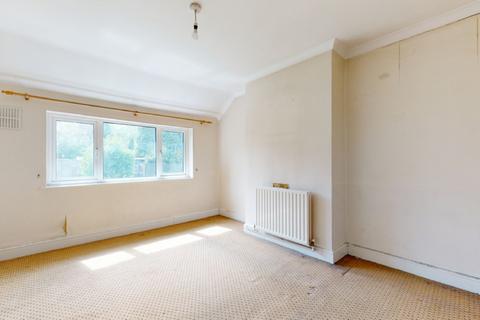 161 Banstead Road, Caterham, CR3 5QN