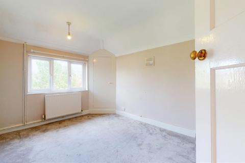 161 Banstead Road, Caterham, CR3 5QN
