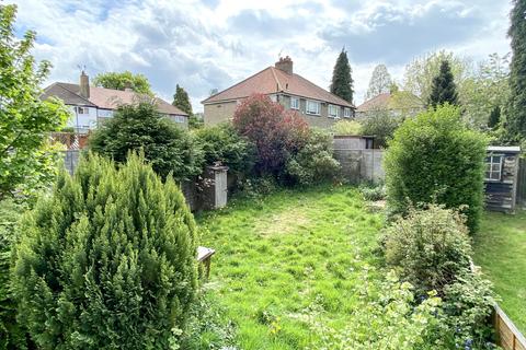 161 Banstead Road, Caterham, CR3 5QN