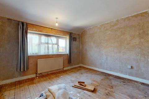 10 Barton Way, Borehamwood, WD6 1PH