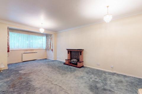20 Carlton Close, Upminster, RM14 2YR