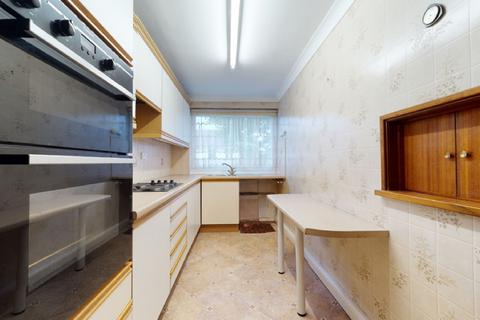 20 Carlton Close, Upminster, RM14 2YR