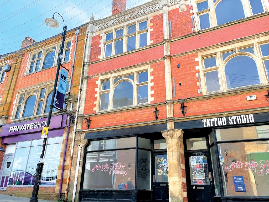 26-market-street-kettering-shop-50-000