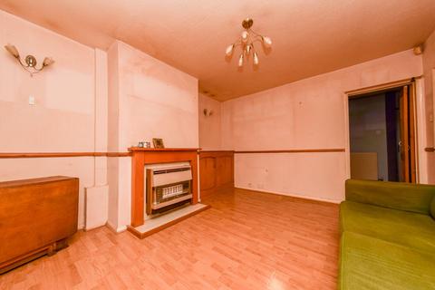 11 Flanshaw Grove, Wakefield, WF2 9LH