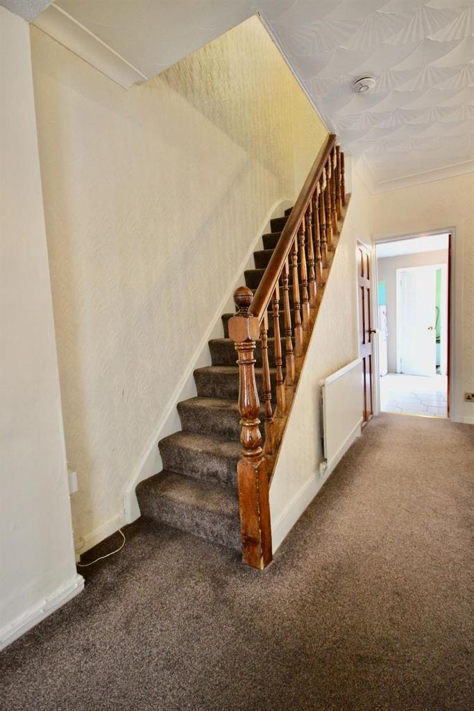 Islwyn Street, Cwmfelinfach, Ynysddu, Newport 3 bed terraced house £
