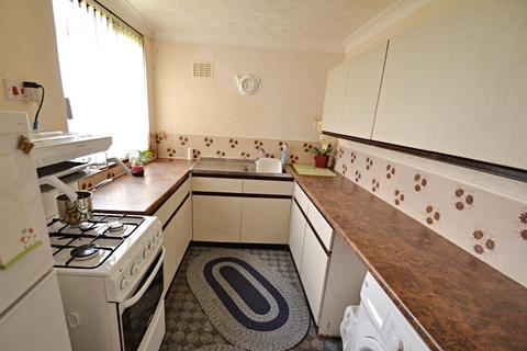 2 bedroom flat for sale - Canford Heath