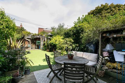 5 Frayne Road, Bristol, BS3 1RU
