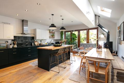 5 Frayne Road, Bristol, BS3 1RU