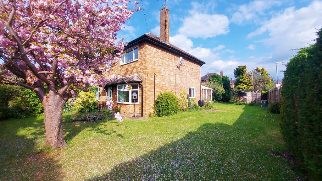Belton Lane, Grantham, NG31 3 bed detached house £1,000 pcm (£231 pw)