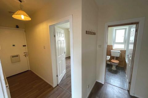 2 bedroom flat to rent, Houston Street, Renfrew