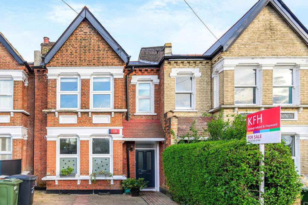 Gleneagle Road, Streatham 2 bed flat for sale £525,000
