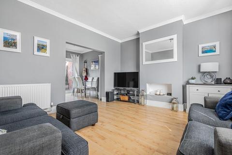 14 The Knole, London, SE9 3DR