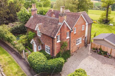 5 bedroom detached house for sale, High Road, Essendon, Hertfordshire, AL9