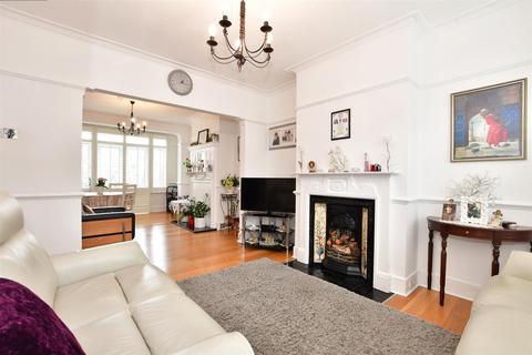 123 Cherrydown Avenue, London, E4 8DX