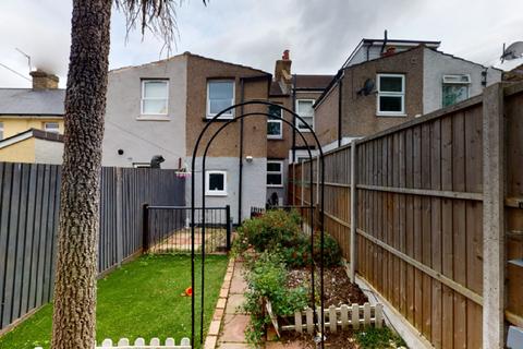108 Howard Road, Dartford, DA1 1XH
