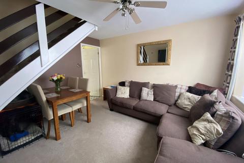 64 Dore Close, Northampton, NN3 8NJ