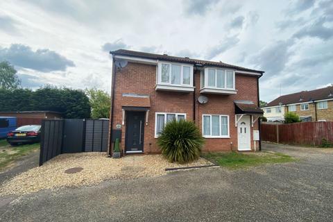64 Dore Close, Northampton, NN3 8NJ