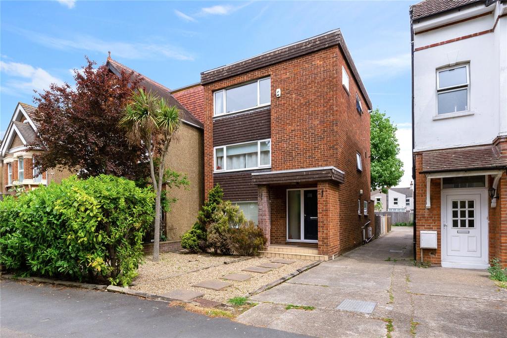 Park Lane, Wallington, SM6 1 bed apartment £270,000