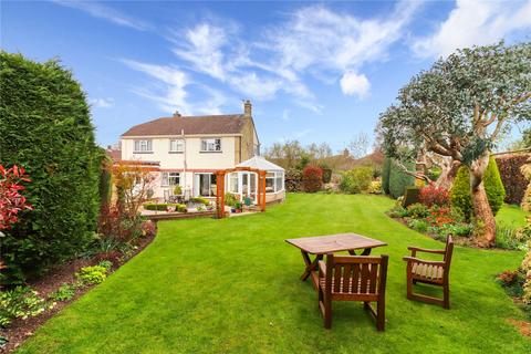 16 Copthall Corner, Chalfont St Peter, Gerrards Cross, SL9 0BZ