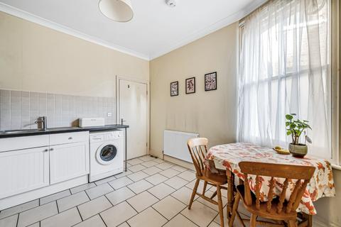 2 bedroom apartment to rent, Kingwood Road, SW6