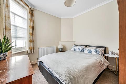 2 bedroom apartment to rent, Kingwood Road, SW6