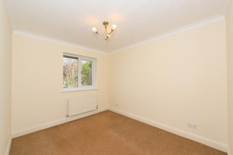 9 Osprey Close, Fetcham, Leatherhead, KT22 9XL