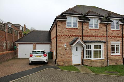 3 bedroom semi-detached house for sale, Horseshoe Close, Findon BN14