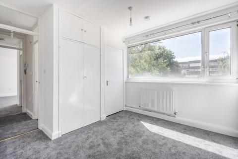1 bedroom flat to rent - Fair Acres Bromley BR2