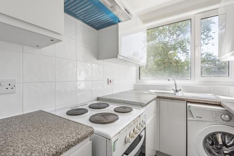1 bedroom flat to rent - Fair Acres Bromley BR2